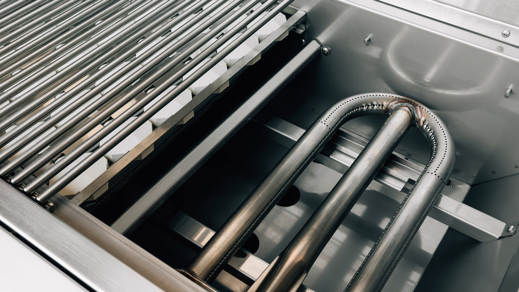 The Benefits of Radiants and Barriers in Gas Grills