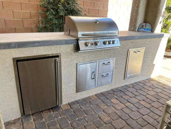 Creating a Sleek, Functional Outdoor Kitchen on Your Patio