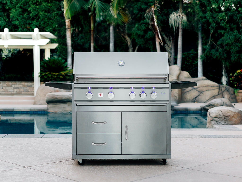 How to Choose a Grill for Your Outdoor Kitchen - The Summerset Outdoor Kitchen Planning Series