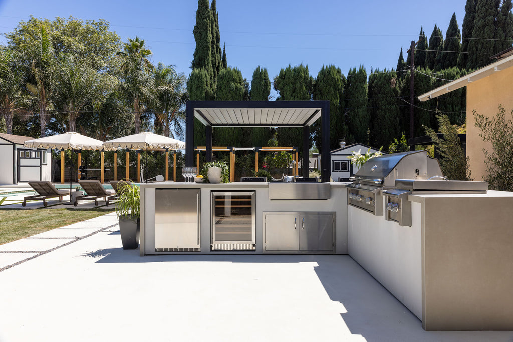 We Make Outdoor Kitchen Storage Easy!