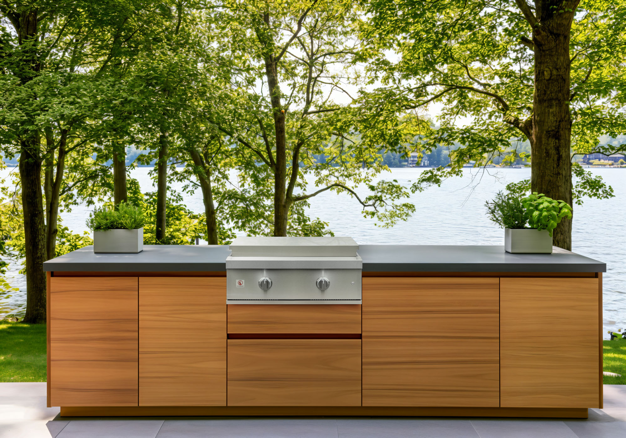 Celebrate Every Gathering with Flat-Top Grilling on the Griddle Pro Series