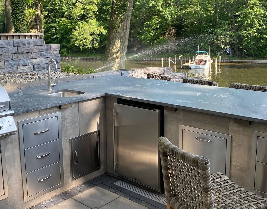 Lakefront Inspiration: Outdoor Living & Michigan Evenings, Perfected