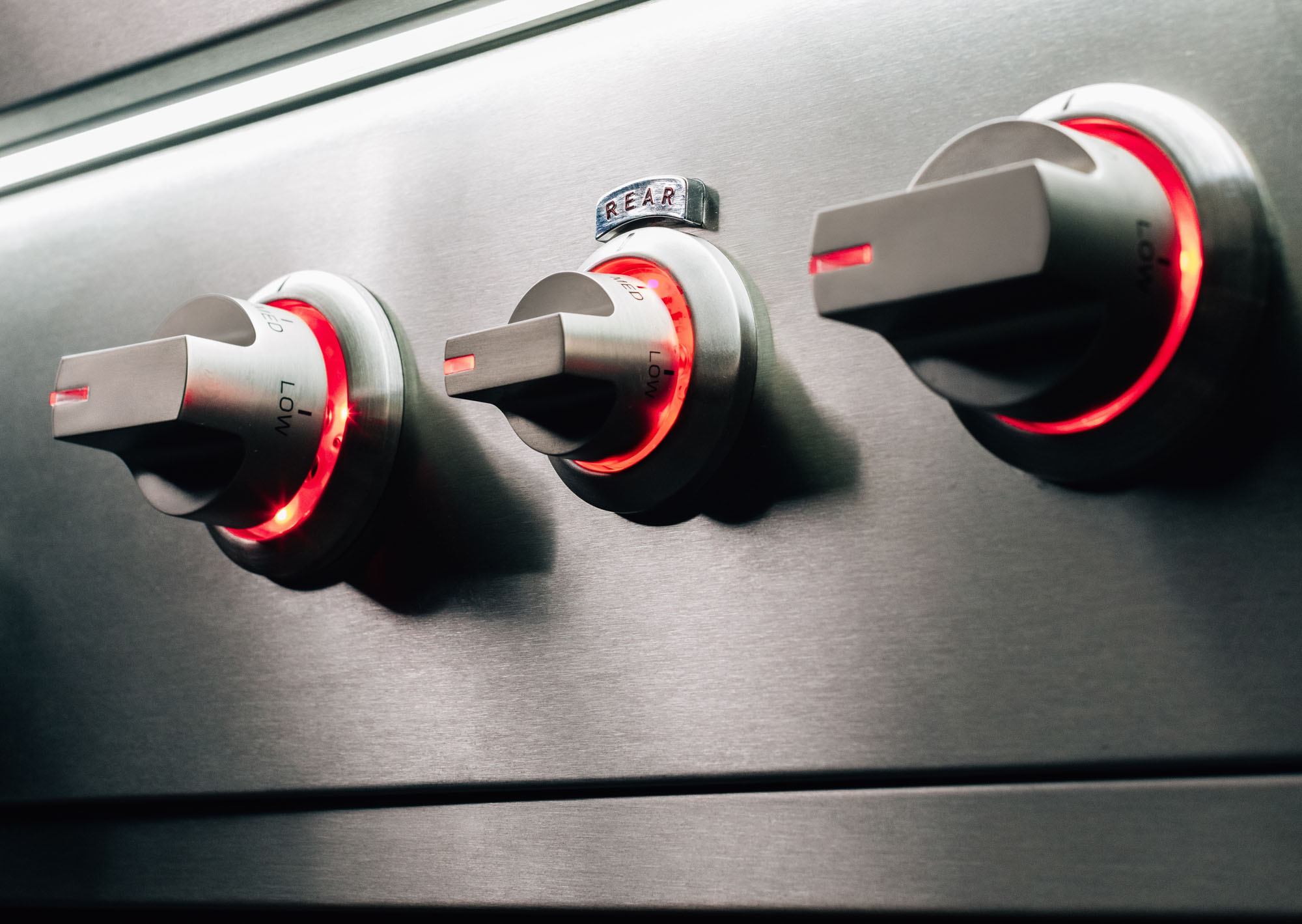 How to Choose the Right High-End Outdoor Grill