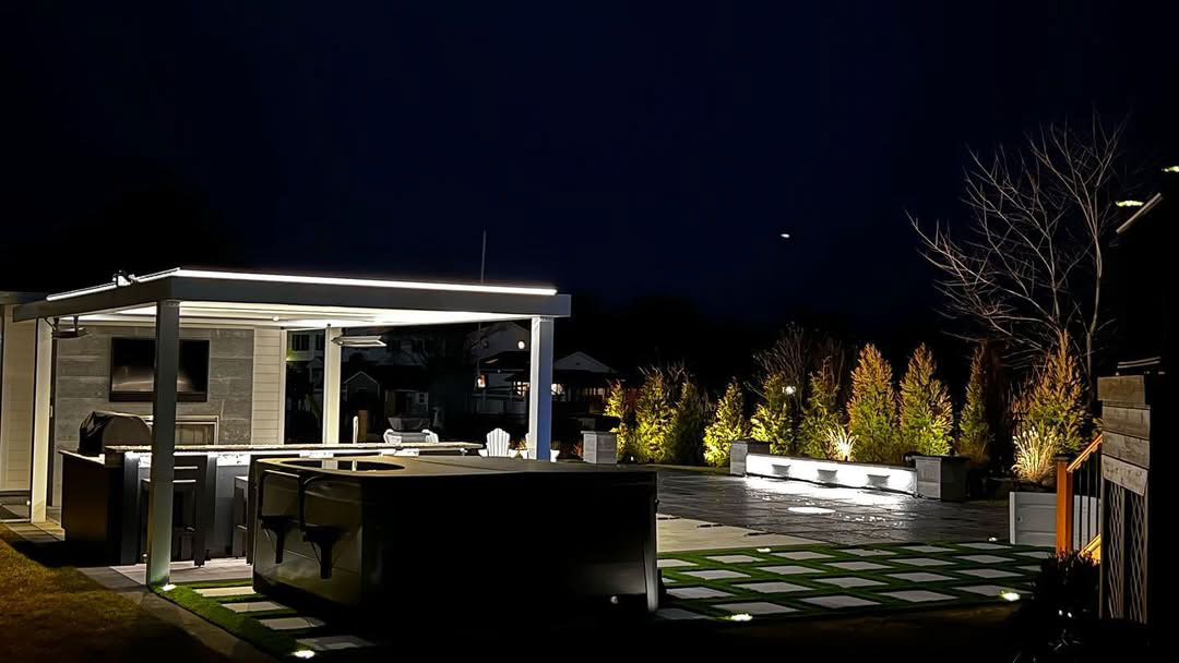 An After-Dark Sanctuary: When Night Falls, the Space Comes Alive