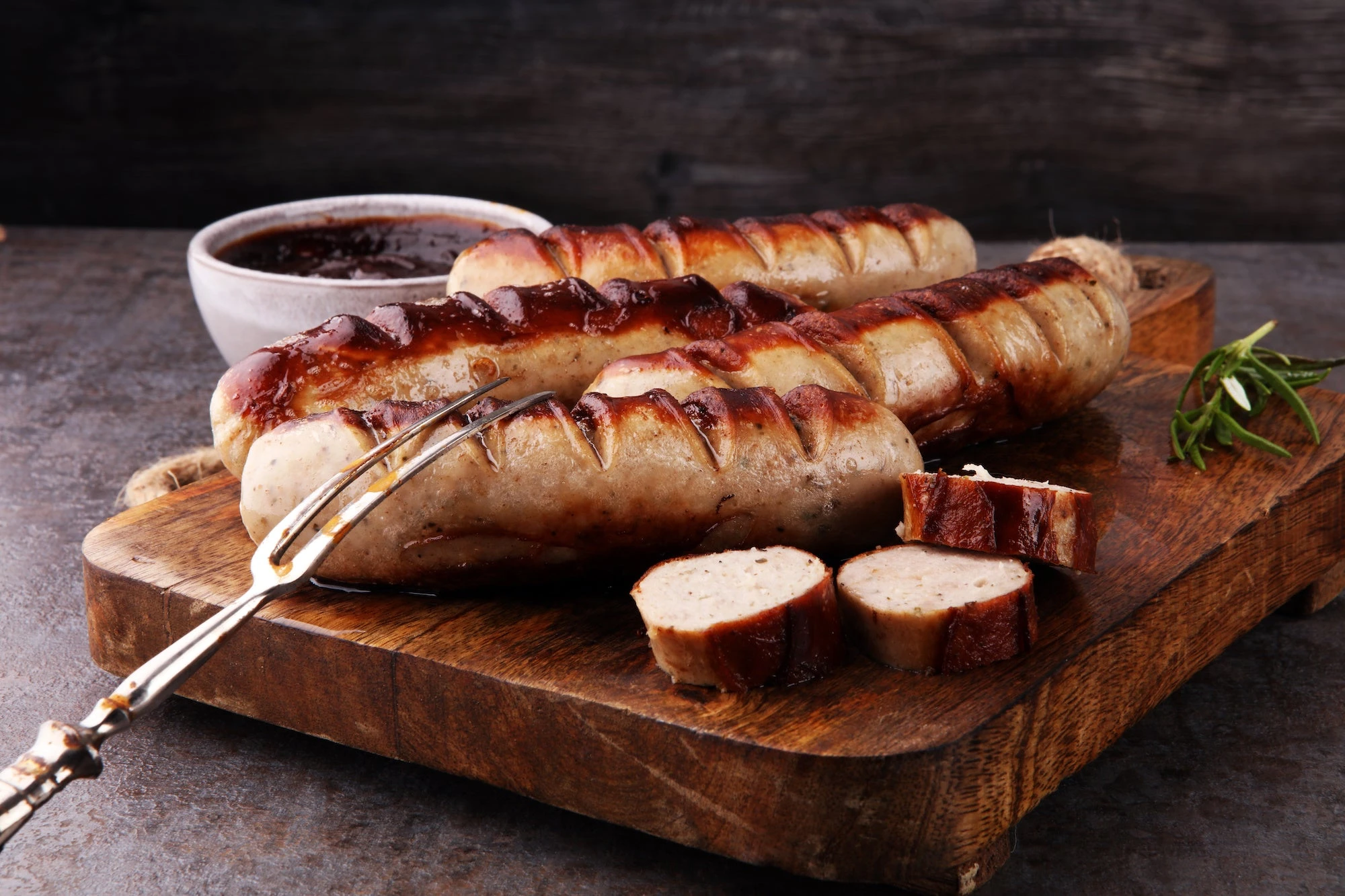Beer & Butter Grilled Bratwurst - Summerset Grills